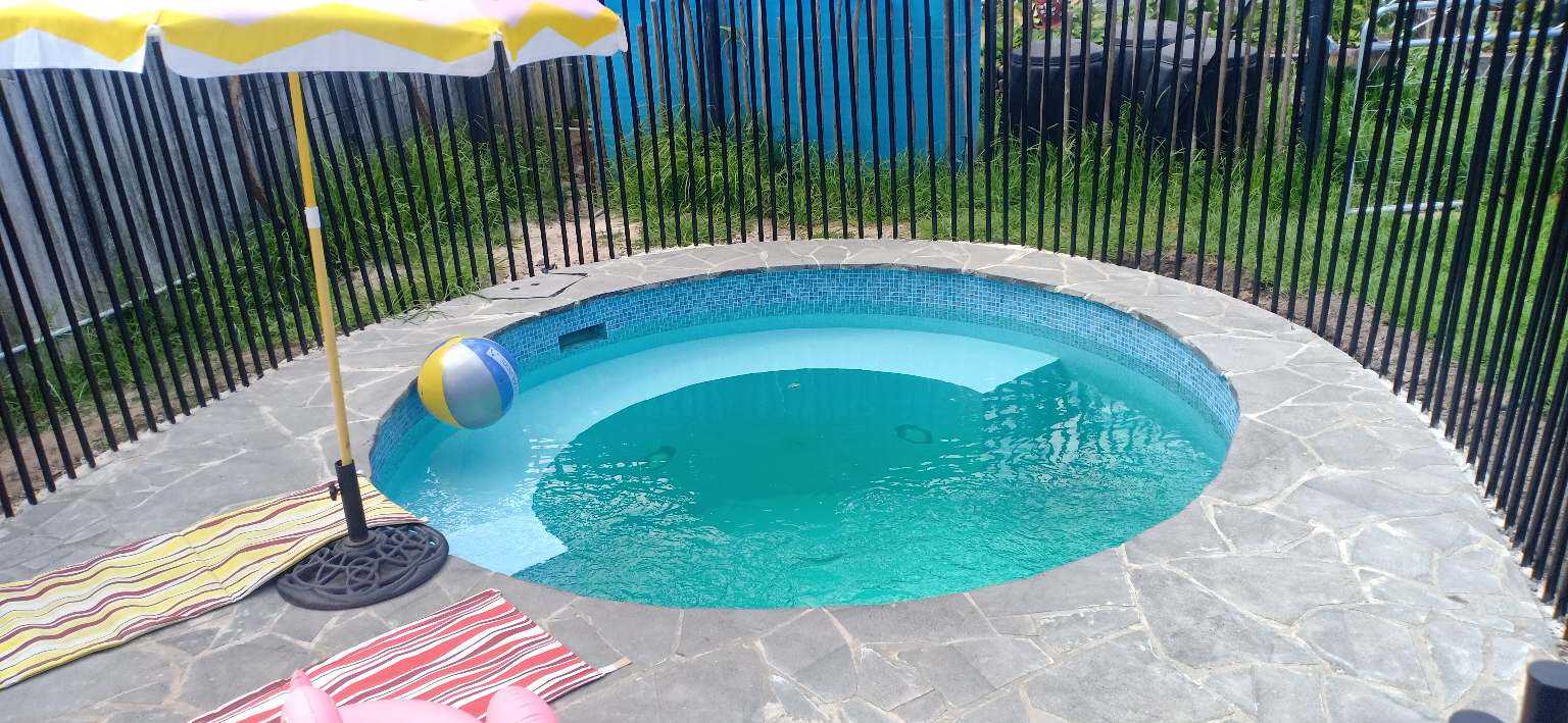 aluminum pool paint